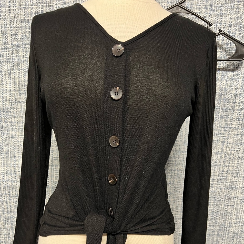 Vince Camino Black Long Sleeve Top